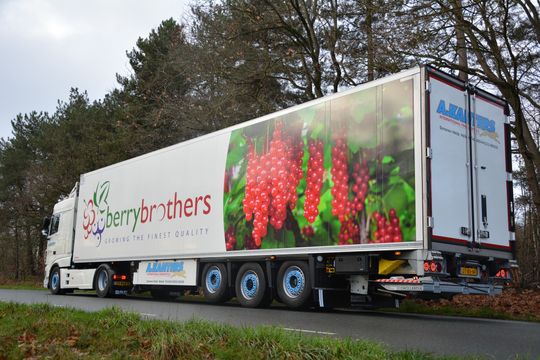 Nieuwe oplegger reclame Berry Brothers