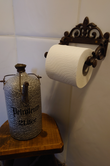 Nieuw binnen: nostalgische toiletrolhouders