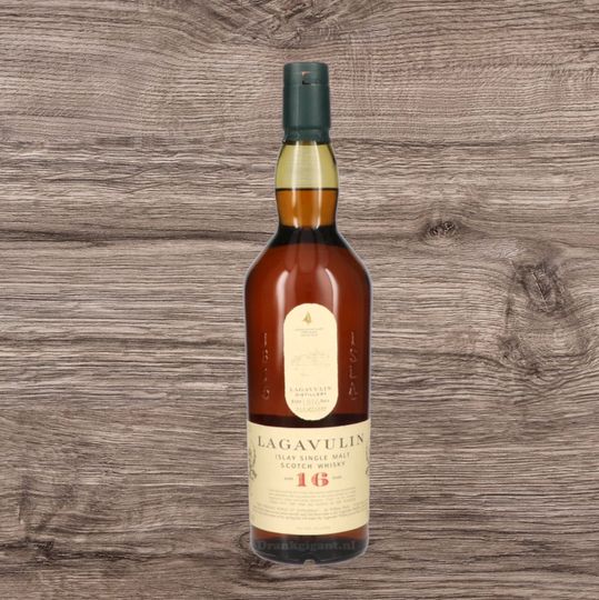 Lagavulin Islay Single Malt Scotch Whisky 16 Yrs 70cl