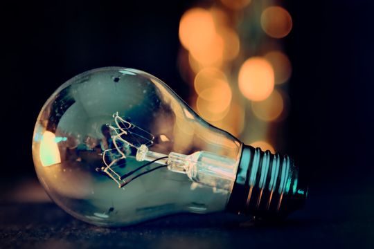 light-bulb-3535435_150.jpg