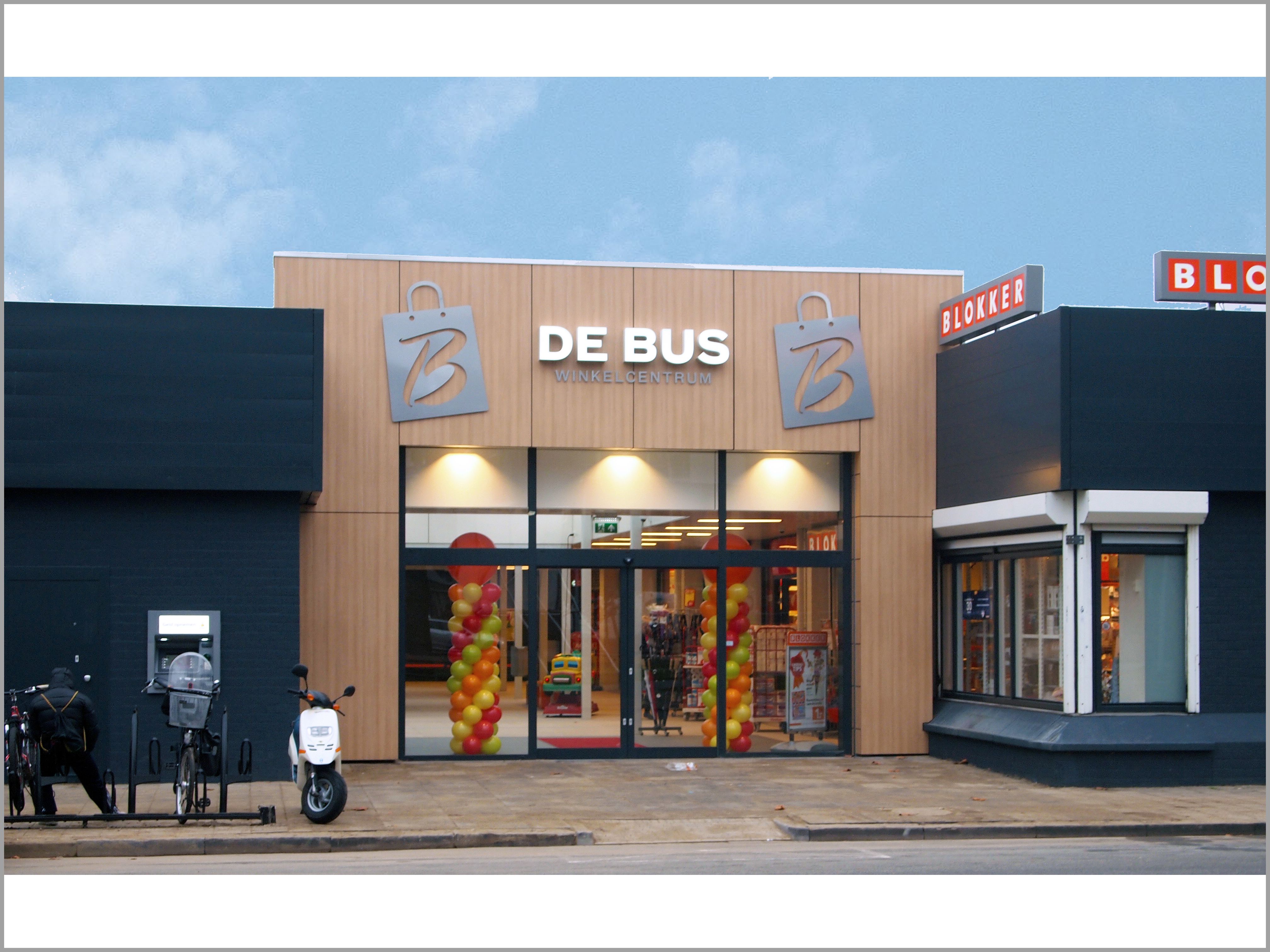 puurbinnen WC de Bus buiten01.jpg